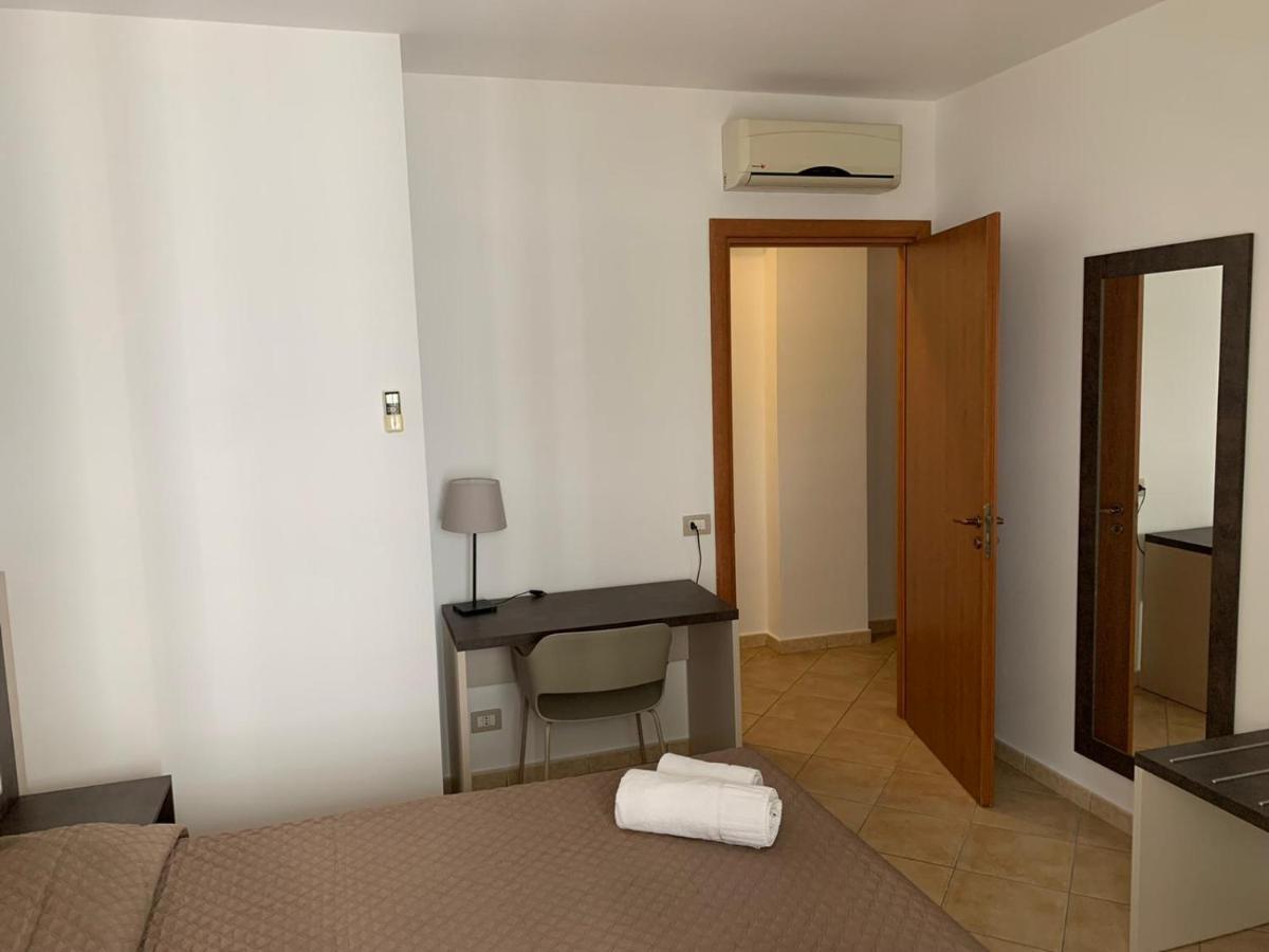 Dea Seaview Apartment Чефалу Екстериор снимка
